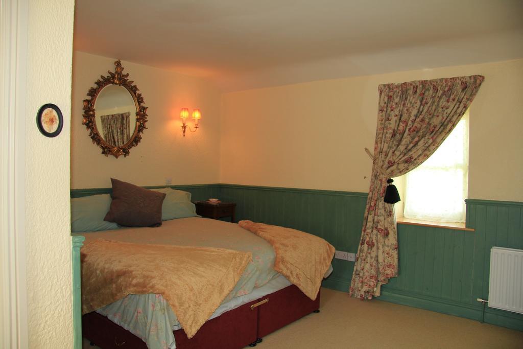 Glenboy Country Accommodation Oldcastle Exterior foto